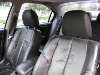 2000 Nissan Maxima Photos