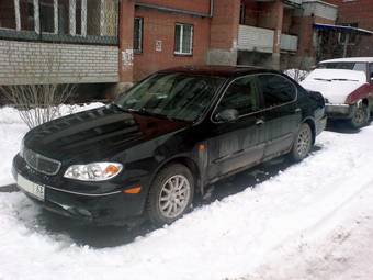 2000 Nissan Maxima Pictures