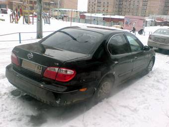 2000 Nissan Maxima Photos