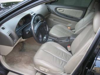 2000 Nissan Maxima Photos