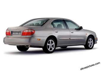 2001 Nissan Maxima Wallpapers