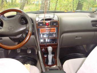 2001 Nissan Maxima Photos