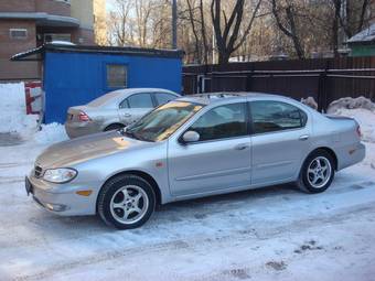2002 Nissan Maxima Pictures
