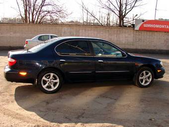 2002 Nissan Maxima Pics