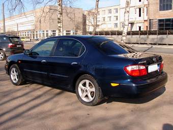 2002 Nissan Maxima Photos