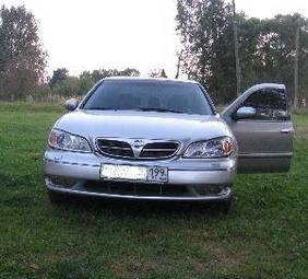 2002 Nissan Maxima Images