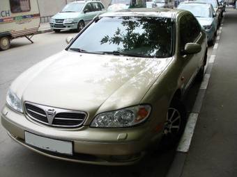 2002 Nissan Maxima Photos