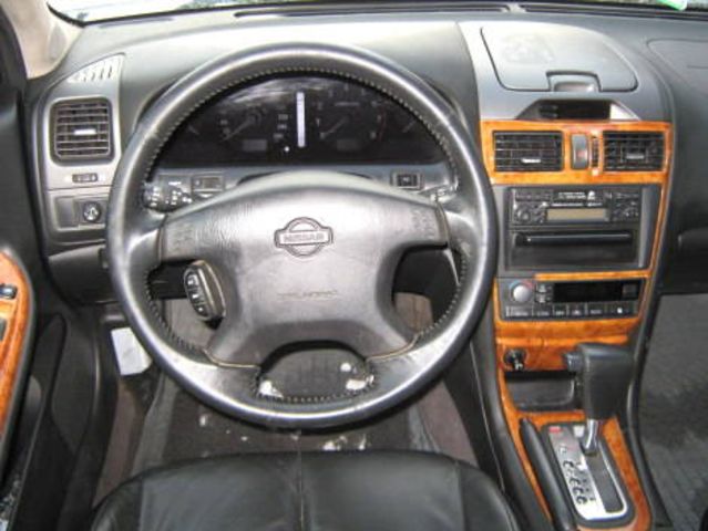 2003 Nissan Maxima