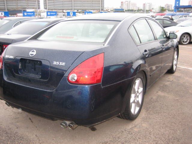 2003 Nissan Maxima