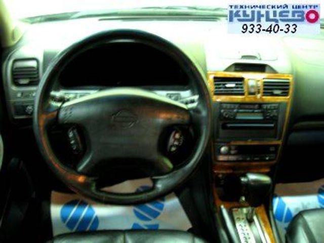 2003 Nissan Maxima