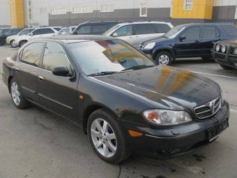 2003 Nissan Maxima Wallpapers