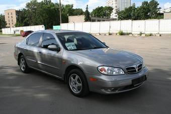 2003 Nissan Maxima Pics