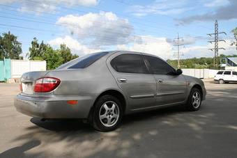 2003 Nissan Maxima Photos