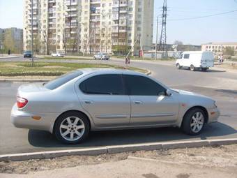 2004 Nissan Maxima Photos