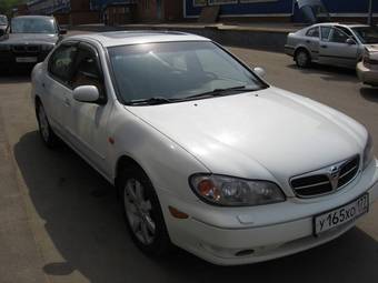 2004 Nissan Maxima Pictures