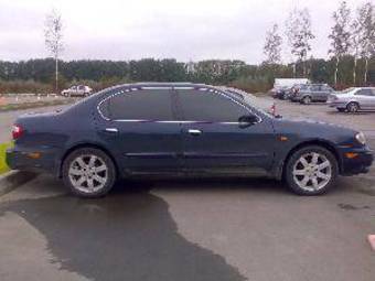 2004 Nissan Maxima Photos