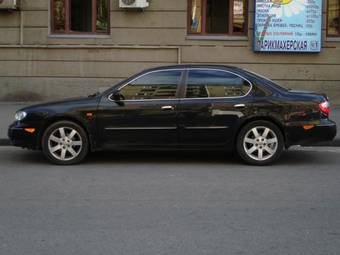 2004 Nissan Maxima Photos