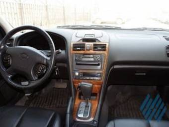 2004 Nissan Maxima Photos