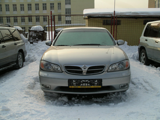 2005 Nissan Maxima Photos