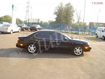 2005 Nissan Maxima Pictures