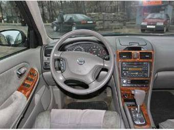 2005 Nissan Maxima Pictures