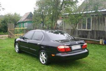 2005 Nissan Maxima Pictures