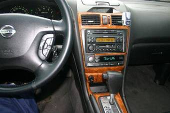 2005 Nissan Maxima Photos