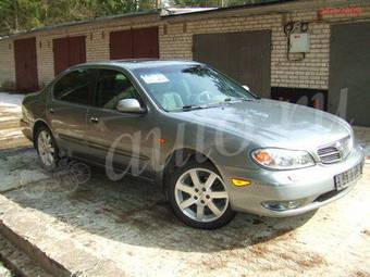 2005 Nissan Maxima Photos