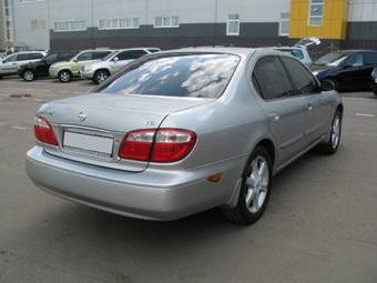 2005 Nissan Maxima Pictures