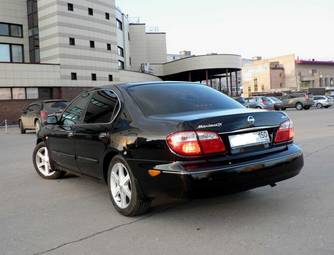 2005 Nissan Maxima Photos