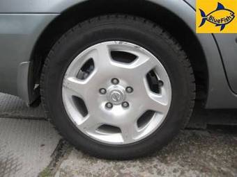 2005 Nissan Maxima Pictures