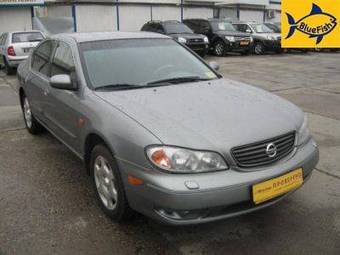 2005 Nissan Maxima Pictures