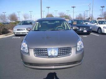 2006 Nissan Maxima Photos