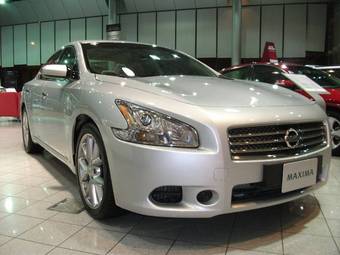 2012 Nissan Maxima Photos