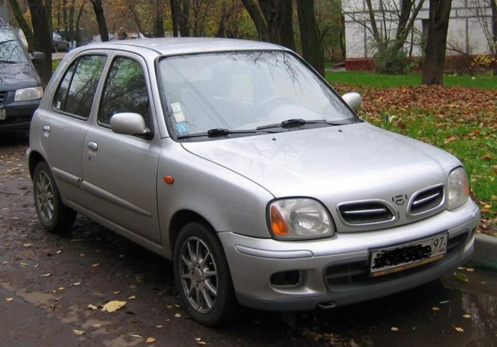 2000 Nissan Micra