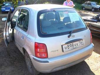 2001 Nissan Micra Pictures