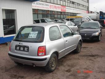 2001 Nissan Micra Pictures