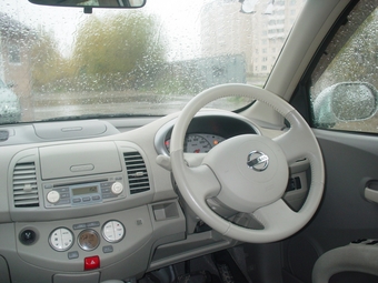 2002 Nissan Micra