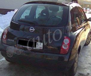 2003 Nissan Micra Photos