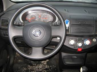 2004 Nissan Micra Pictures