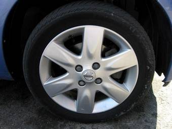 2004 Nissan Micra Pictures