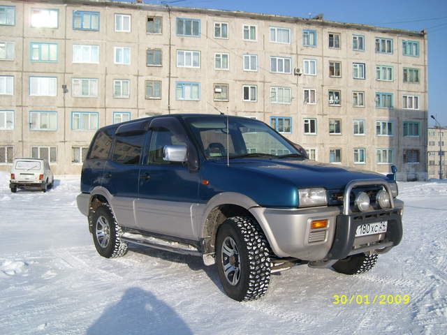 1994 Nissan Mistral