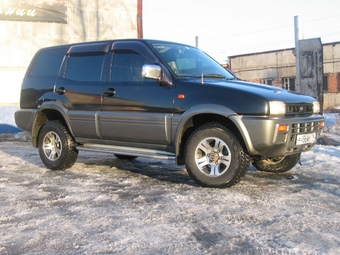 1995 Nissan Mistral