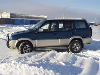 1996 Nissan Mistral