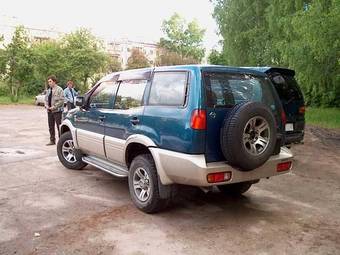 1996 Nissan Mistral