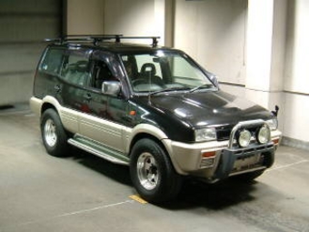 1996 Nissan Mistral