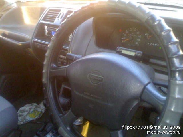 1996 Nissan Mistral