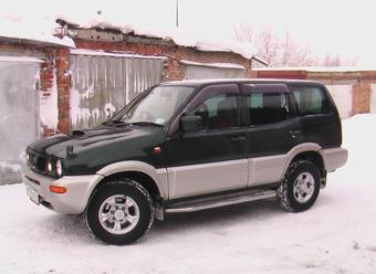 1997 Nissan Mistral