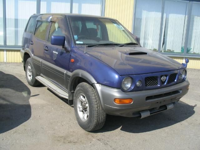 1997 Nissan Mistral