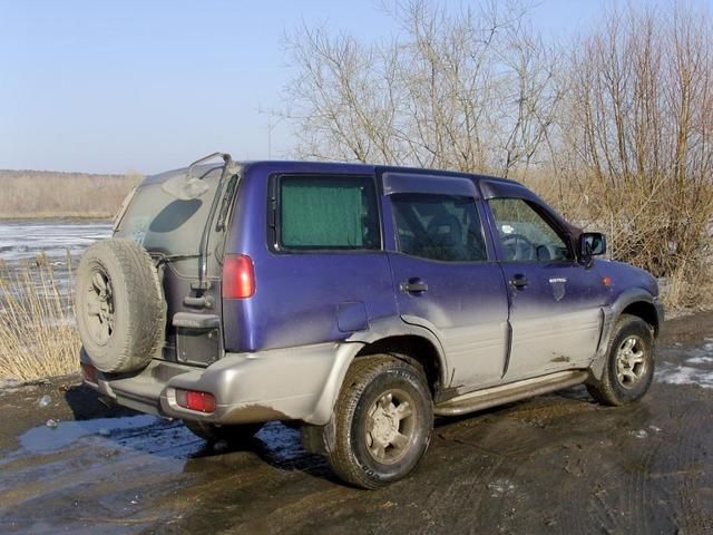 1997 Nissan Mistral